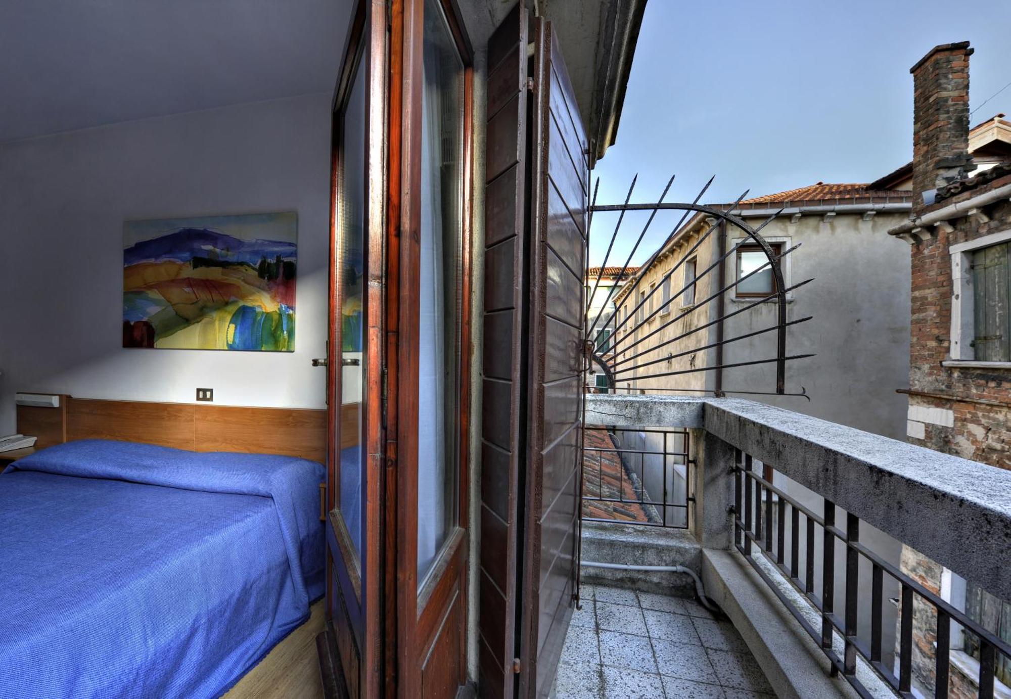 Hotel Caprera Βενετία Εξωτερικό φωτογραφία